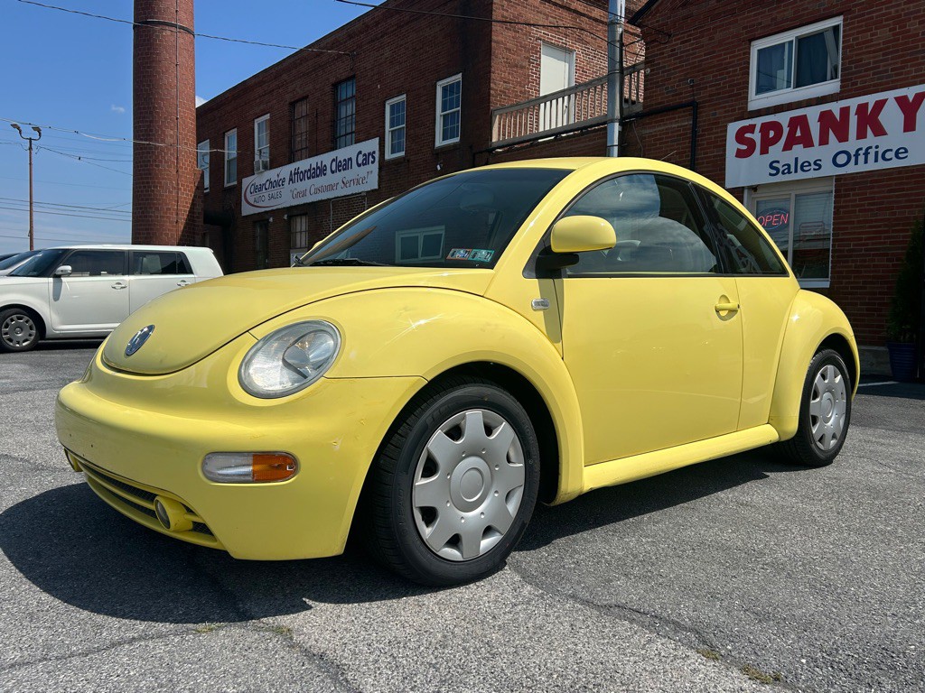 2000 Volkswagen Beetle Image 1