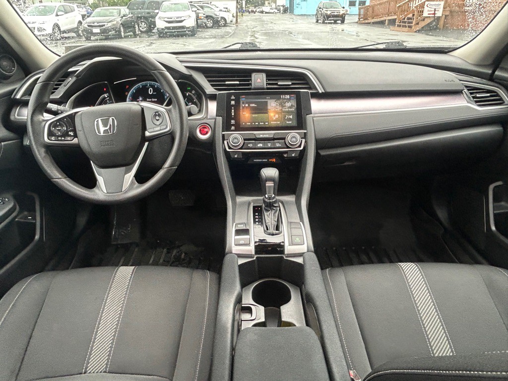 2017 Honda Civic Image 11