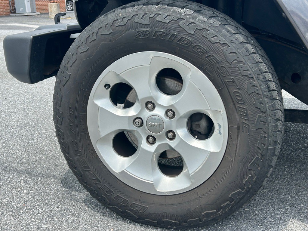2014 Jeep Wrangler Unlimited Image 9