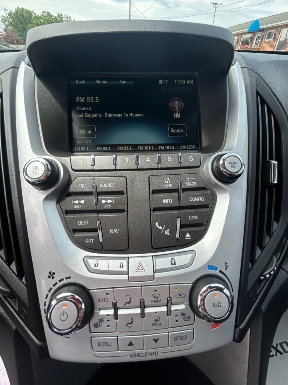 2014 Chevrolet Equinox Image 17