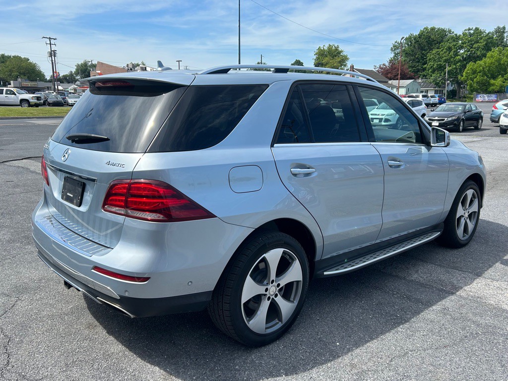 2016 Mercedes-Benz GLE-Class Image 5