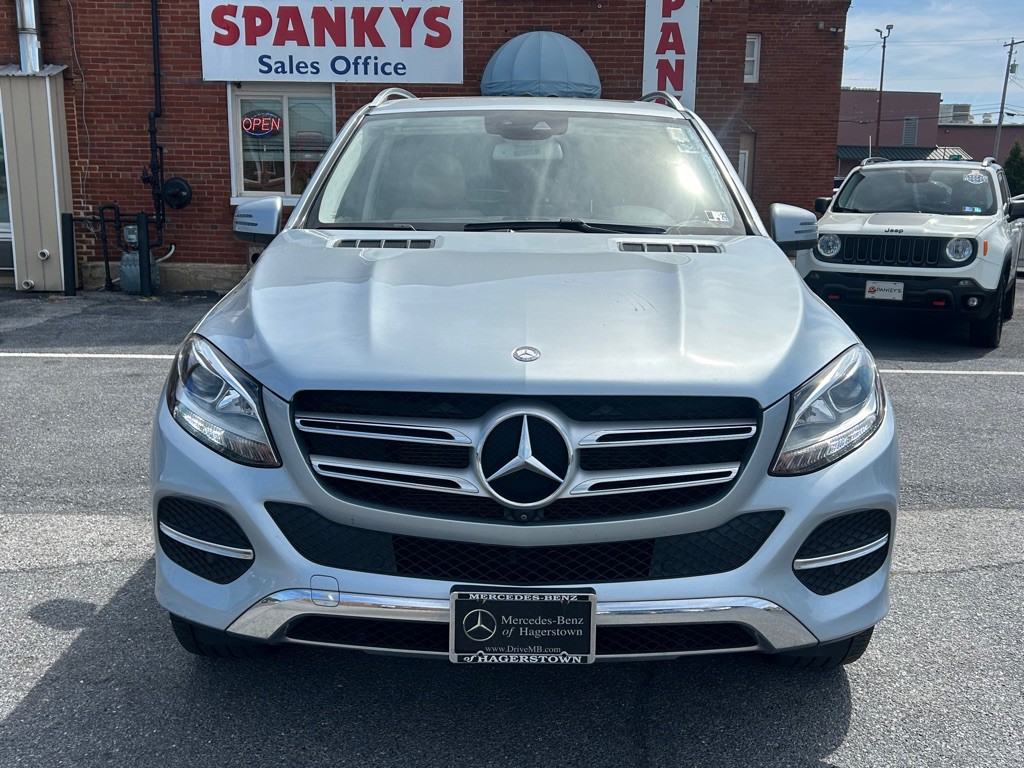 2016 Mercedes-Benz GLE-Class Image 8
