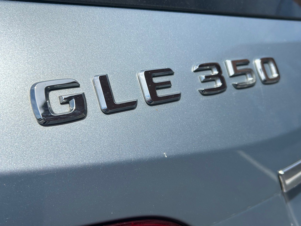 2016 Mercedes-Benz GLE-Class Image 10