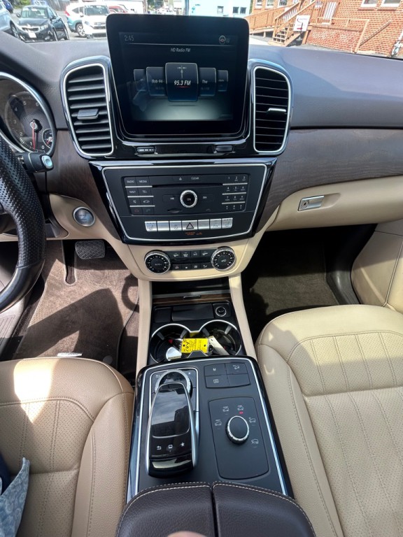 2016 Mercedes-Benz GLE-Class Image 17