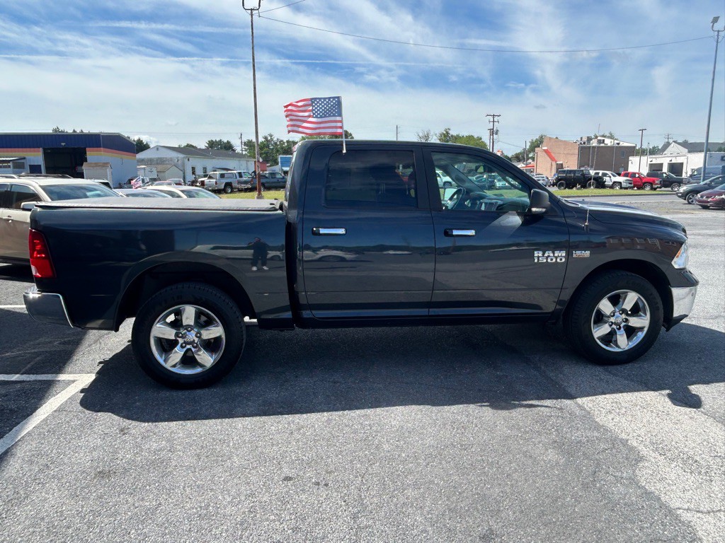 2018 RAM 1500 Image 6
