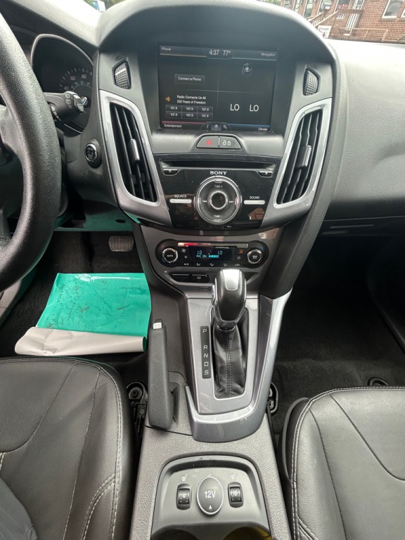 2014 Ford Focus Image 15