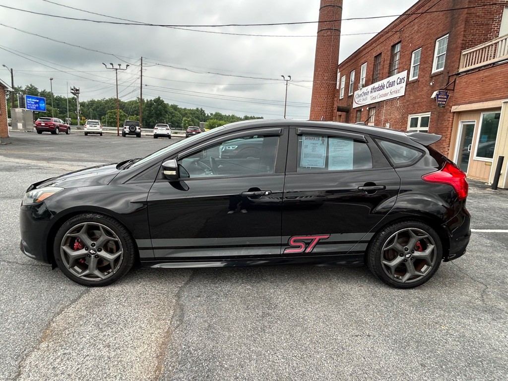 2013 Ford Focus Image 2