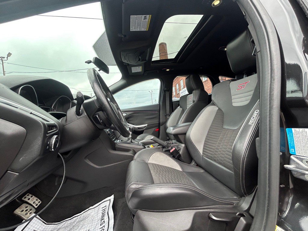 2013 Ford Focus Image 13