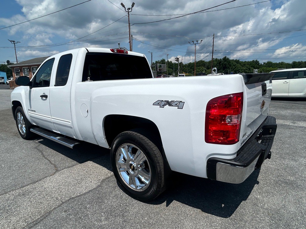 2013 Chevrolet Silverado 1500 Image 3