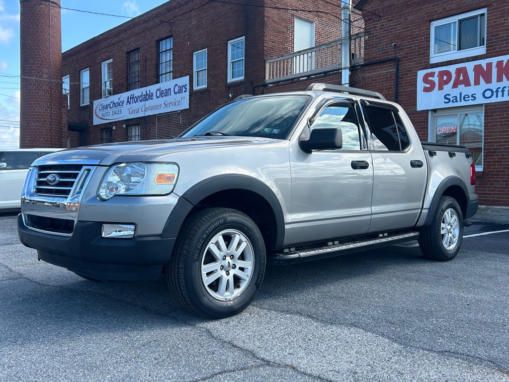 2008 Ford Explorer Image 1