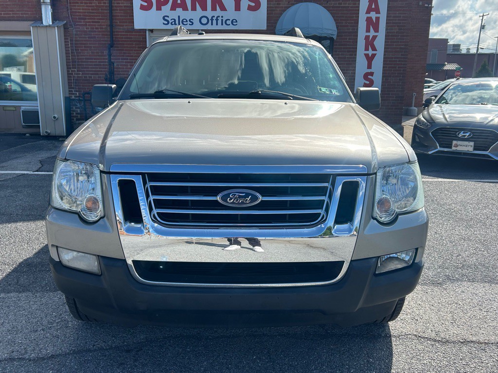 2008 Ford Explorer Image 8