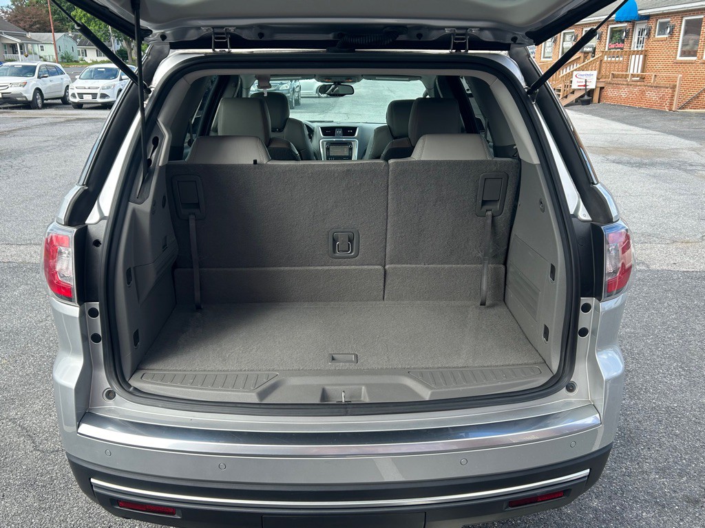 2015 GMC Acadia Image 12