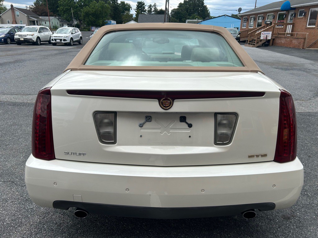 2006 Cadillac STS Image 4