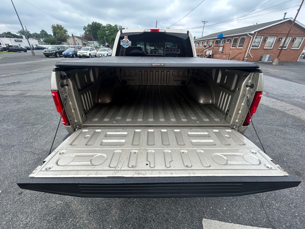 2017 Ford F-150 Image 13