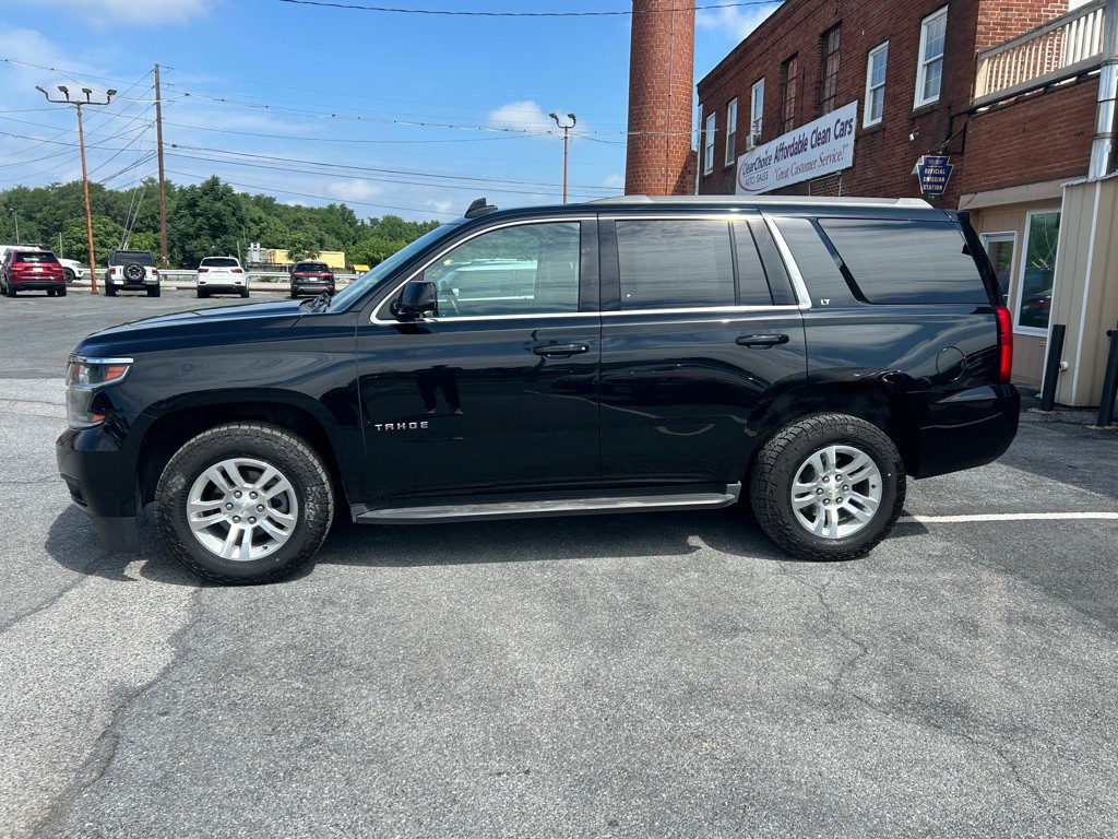 2016 Chevrolet Tahoe Image 2