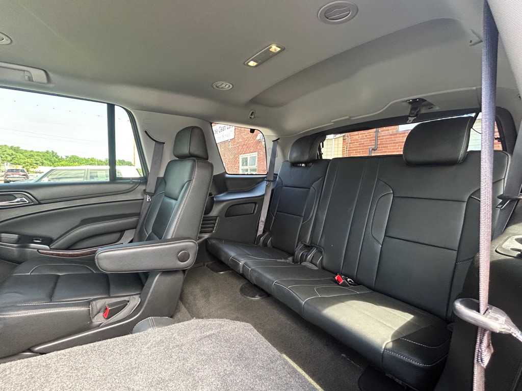 2016 Chevrolet Tahoe Image 12
