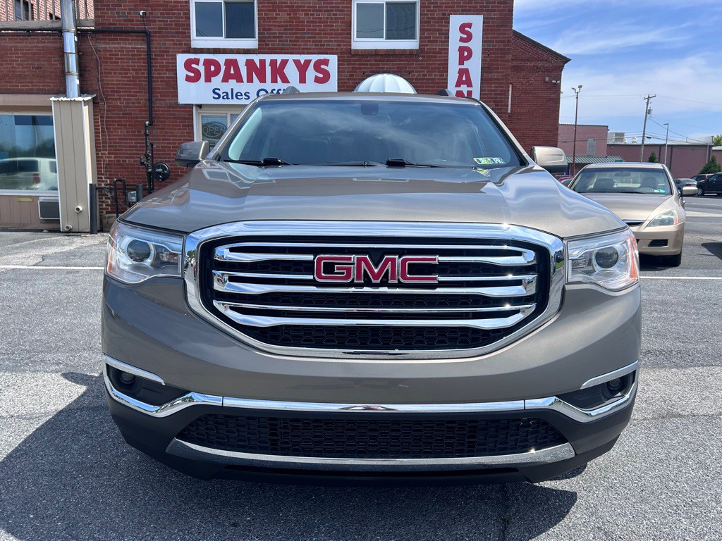 2019 GMC Acadia Image 8