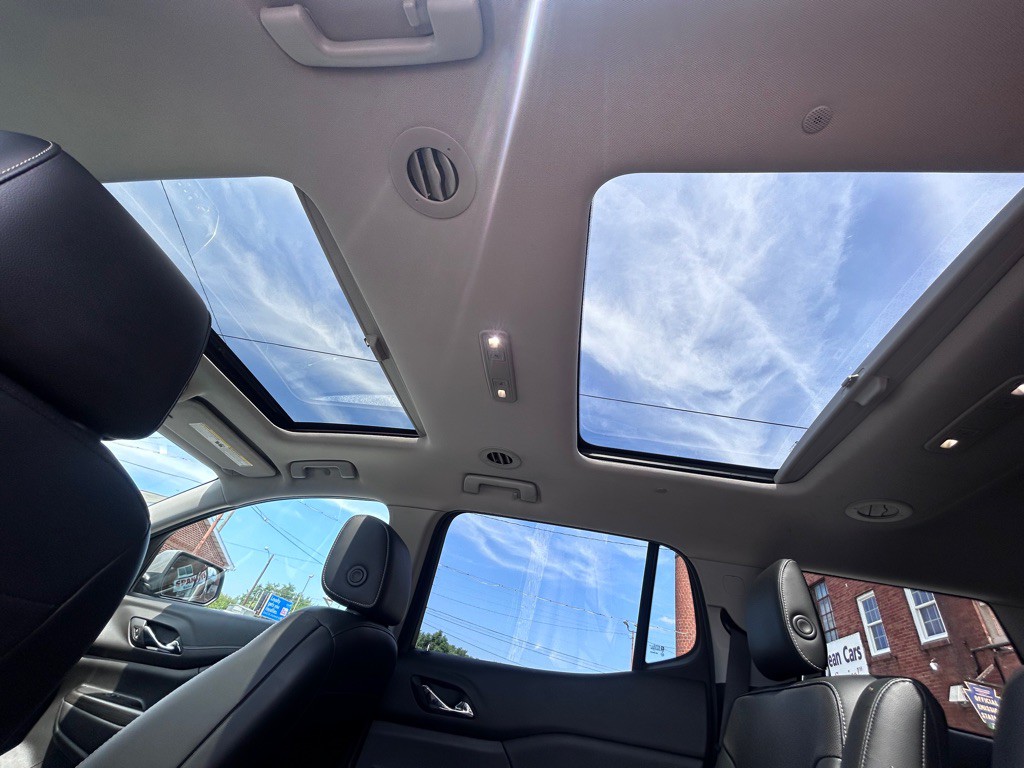 2019 GMC Acadia Image 16