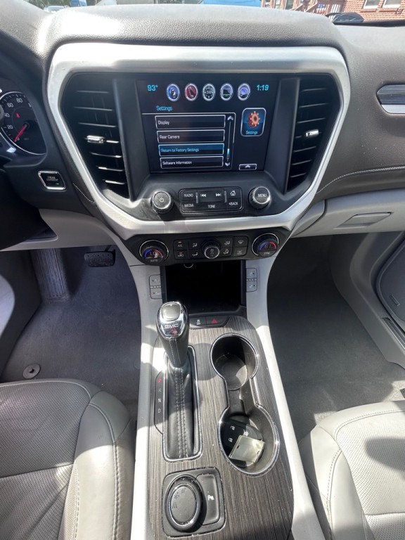 2019 GMC Acadia Image 15