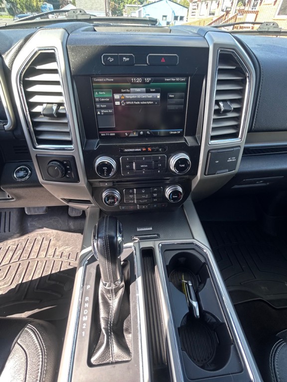 2015 Ford F-150 Image 18