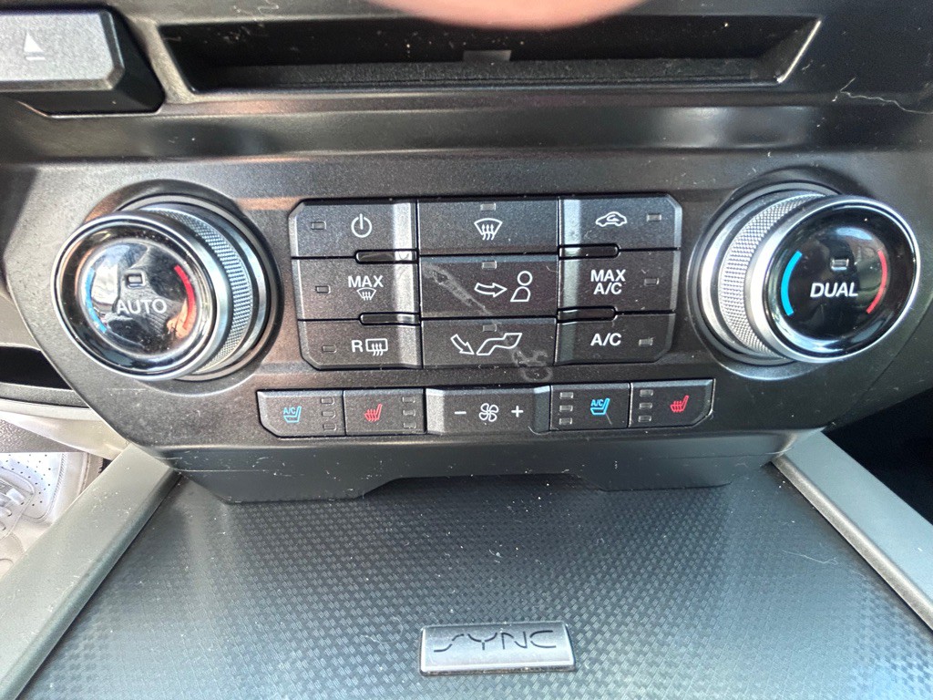 2015 Ford F-150 Image 20