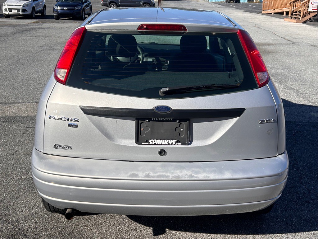 2006 Ford Focus Image 4