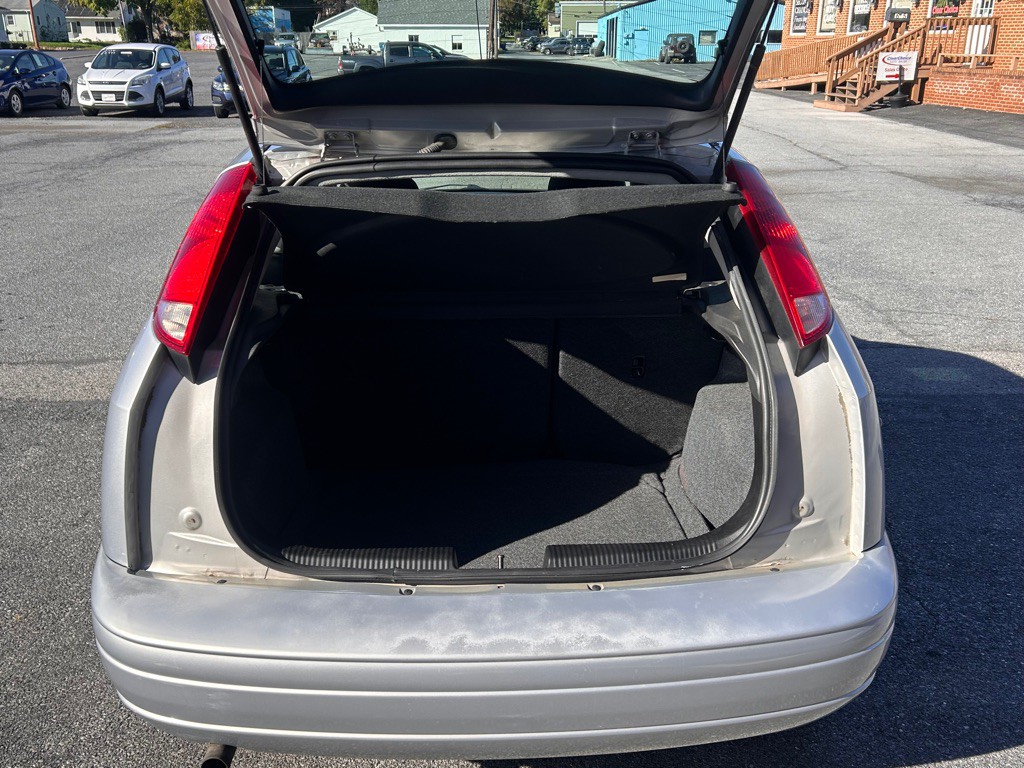 2006 Ford Focus Image 11