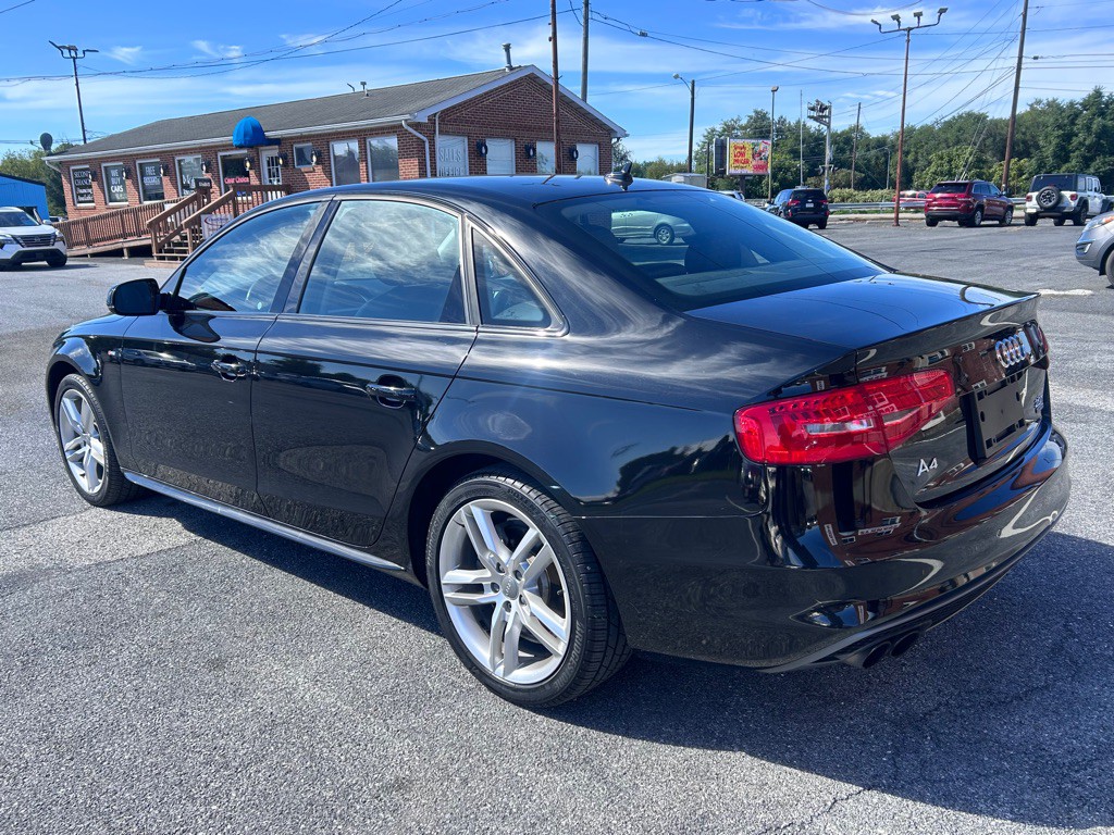 2016 Audi A4 Image 3