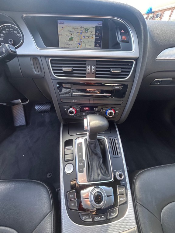 2016 Audi A4 Image 18