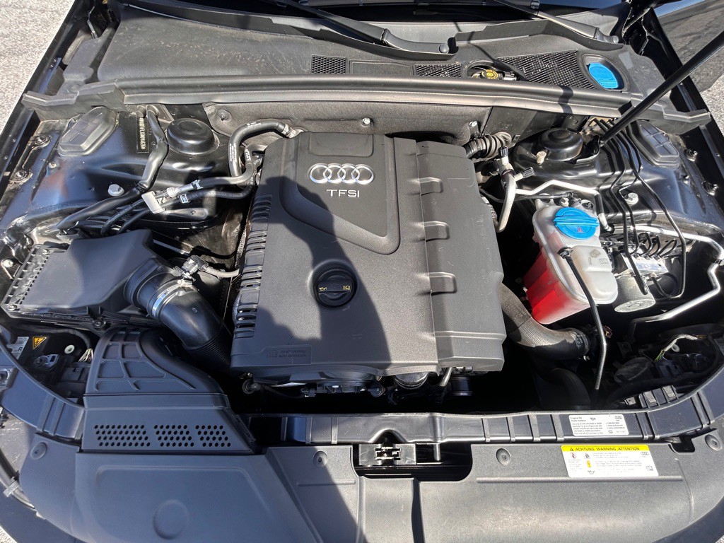 2016 Audi A4 Image 19