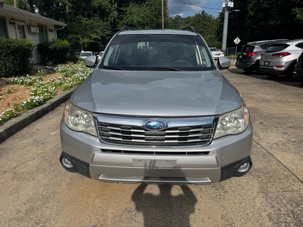 2010 Subaru Forester Image 1