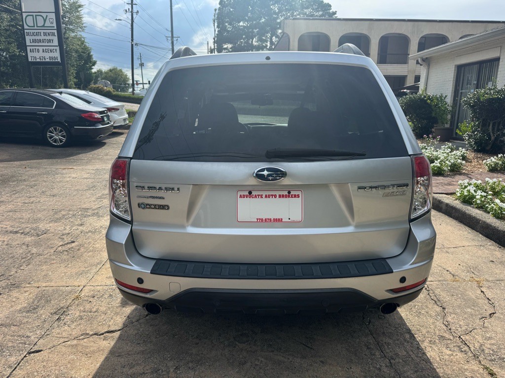 2010 Subaru Forester Image 4