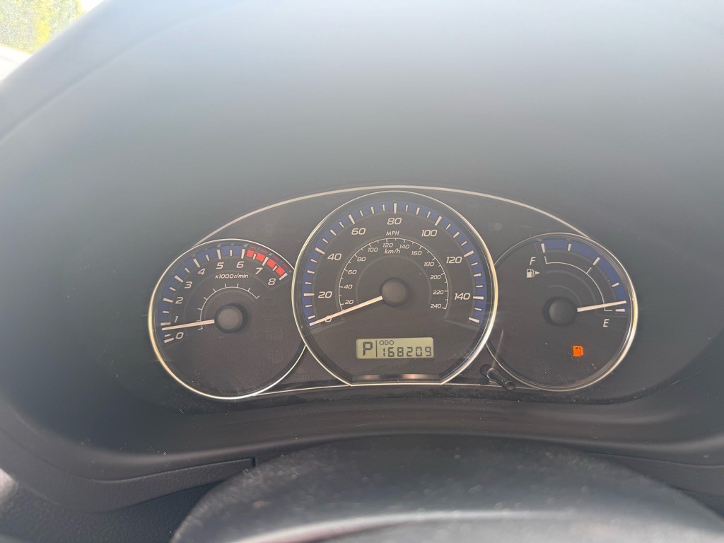2010 Subaru Forester Image 11