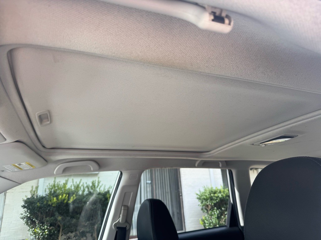 2010 Subaru Forester Image 13