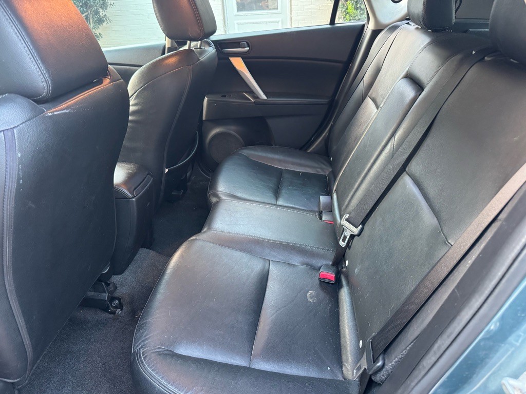2011 Mazda Mazda3 Image 12