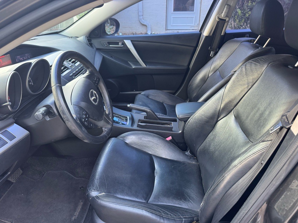 2012 Mazda Mazda3 Image 13