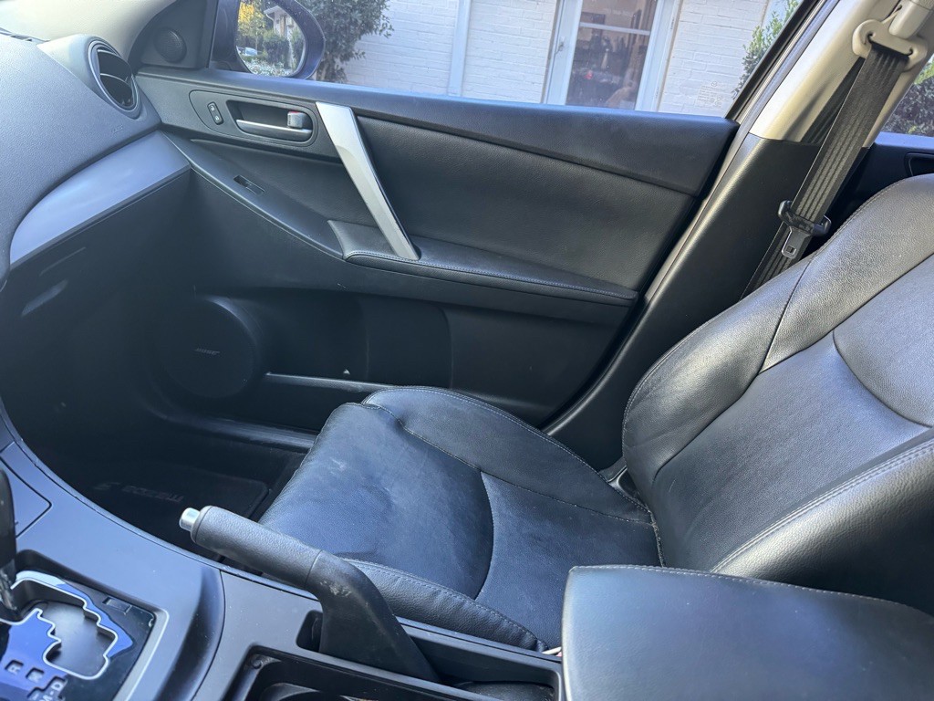 2012 Mazda Mazda3 Image 16