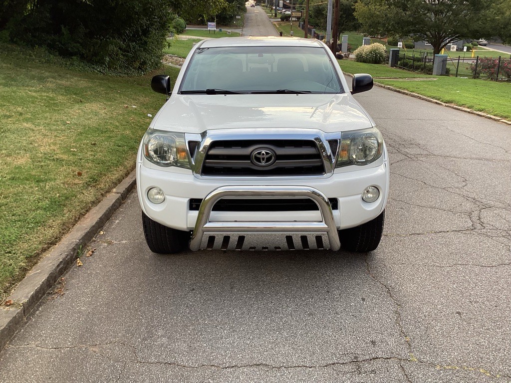 2009 Toyota Tacoma Image 1