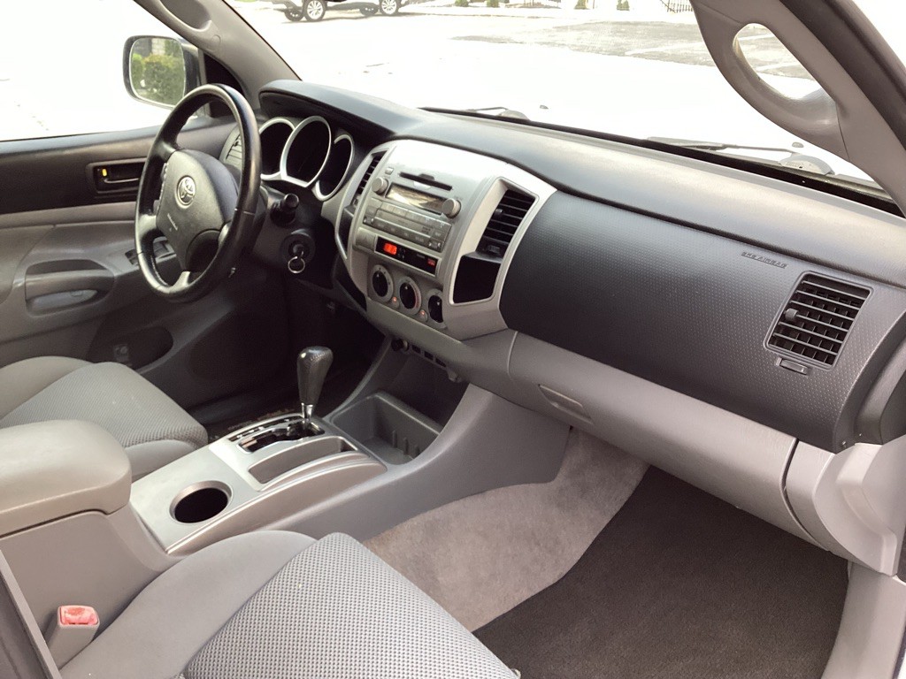 2009 Toyota Tacoma Image 14