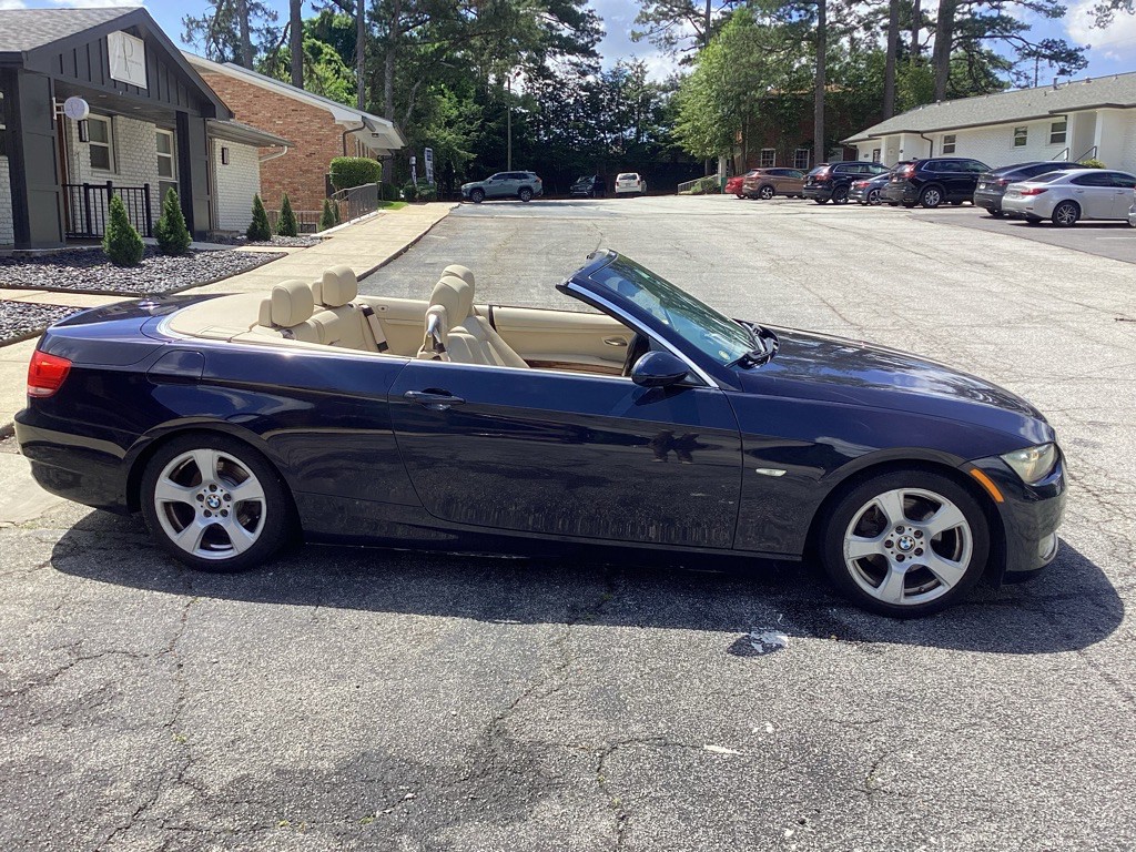 2007 BMW 3 Series Image 11