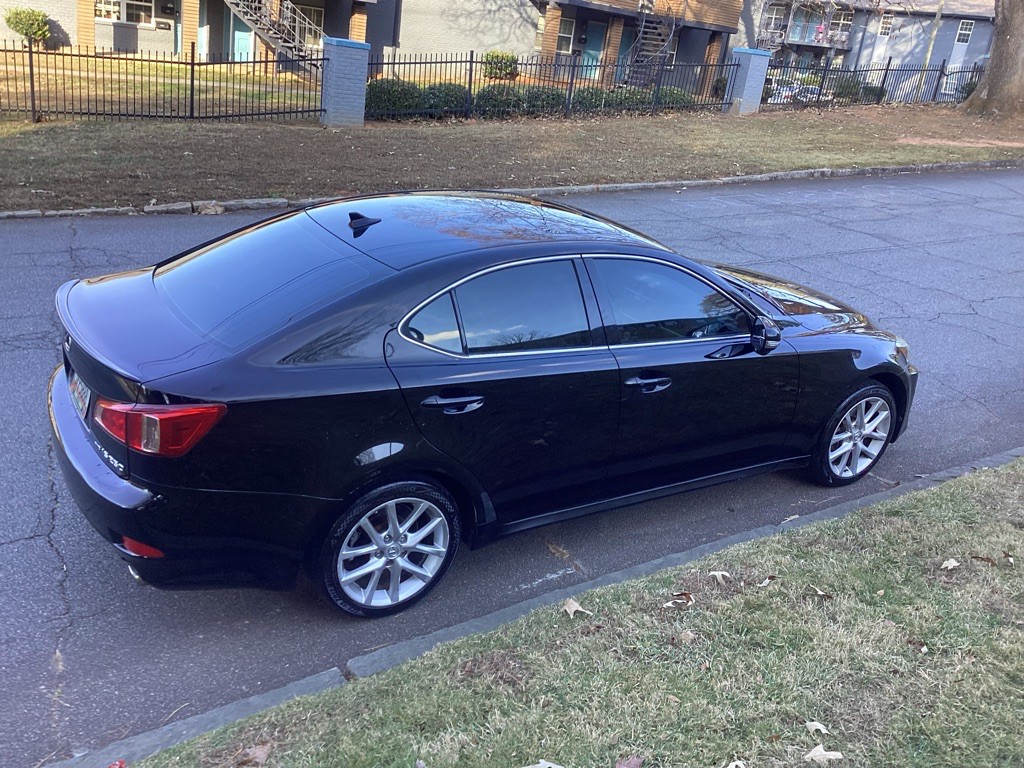 2012 Lexus IS Image 5
