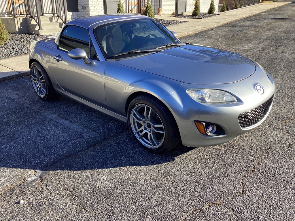 2010 Mazda MX-5 Miata Image 19