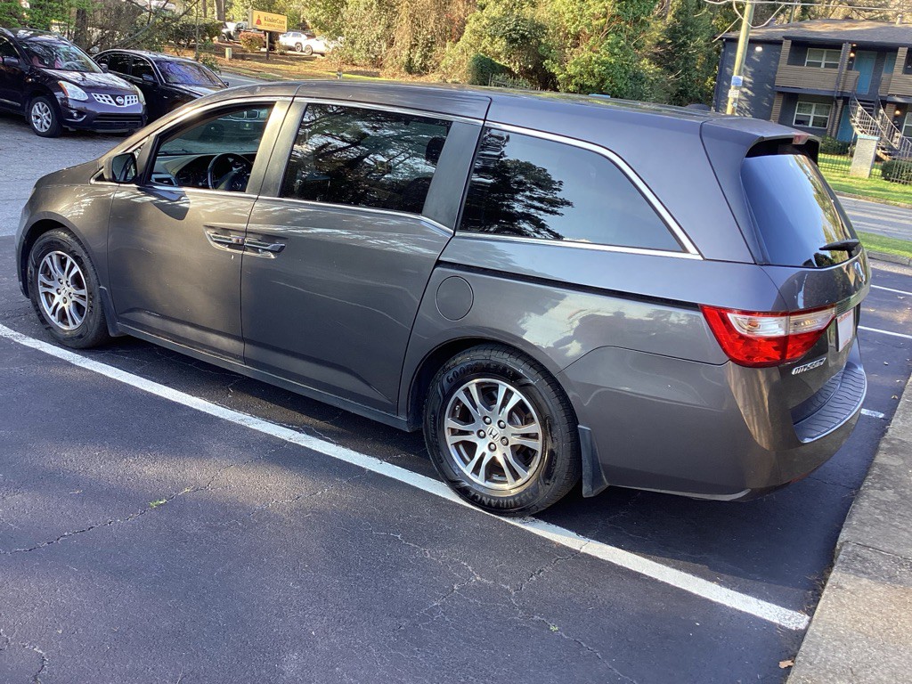 2012 Honda Odyssey Image 3