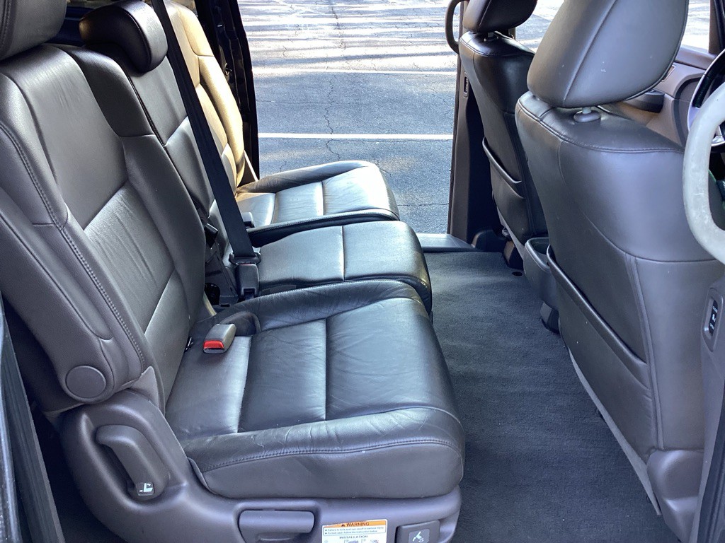 2012 Honda Odyssey Image 12