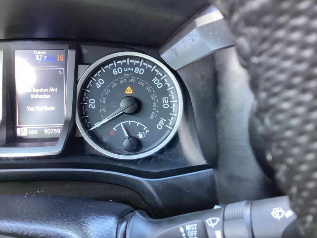 2021 Toyota Tacoma Image 15