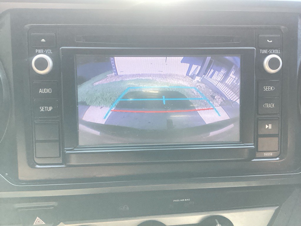 2019 Toyota Tacoma Image 17