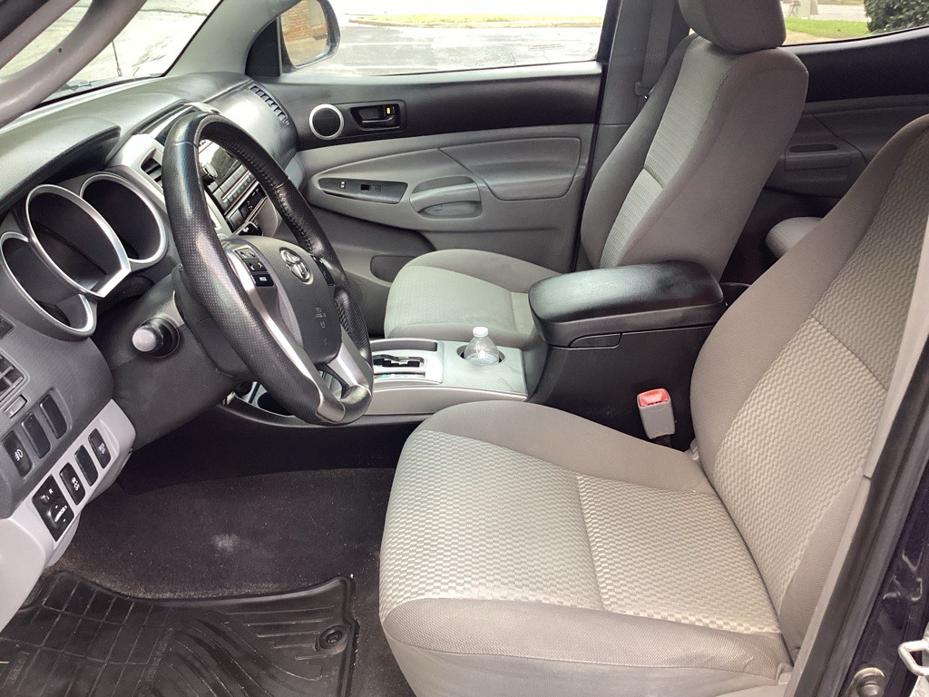 2012 Toyota Tacoma Image 10