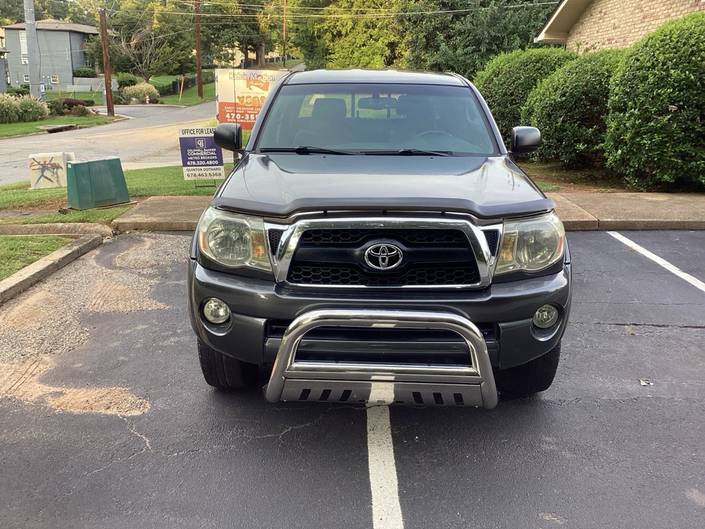 2010 Toyota Tacoma Image 2