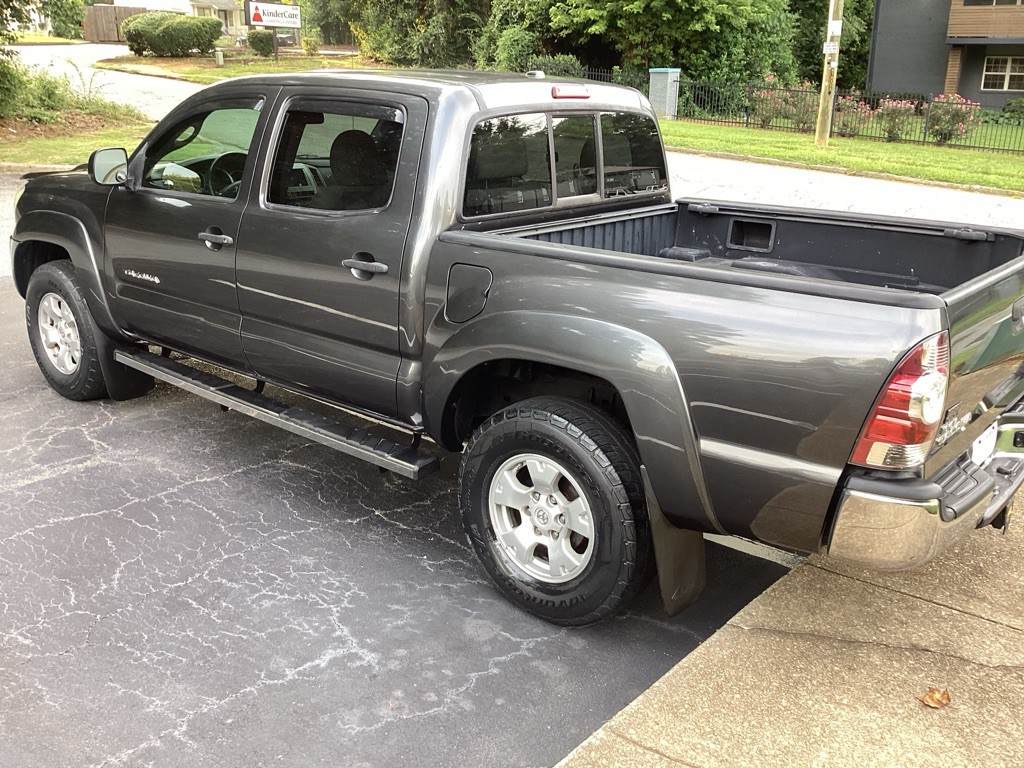2010 Toyota Tacoma Image 6