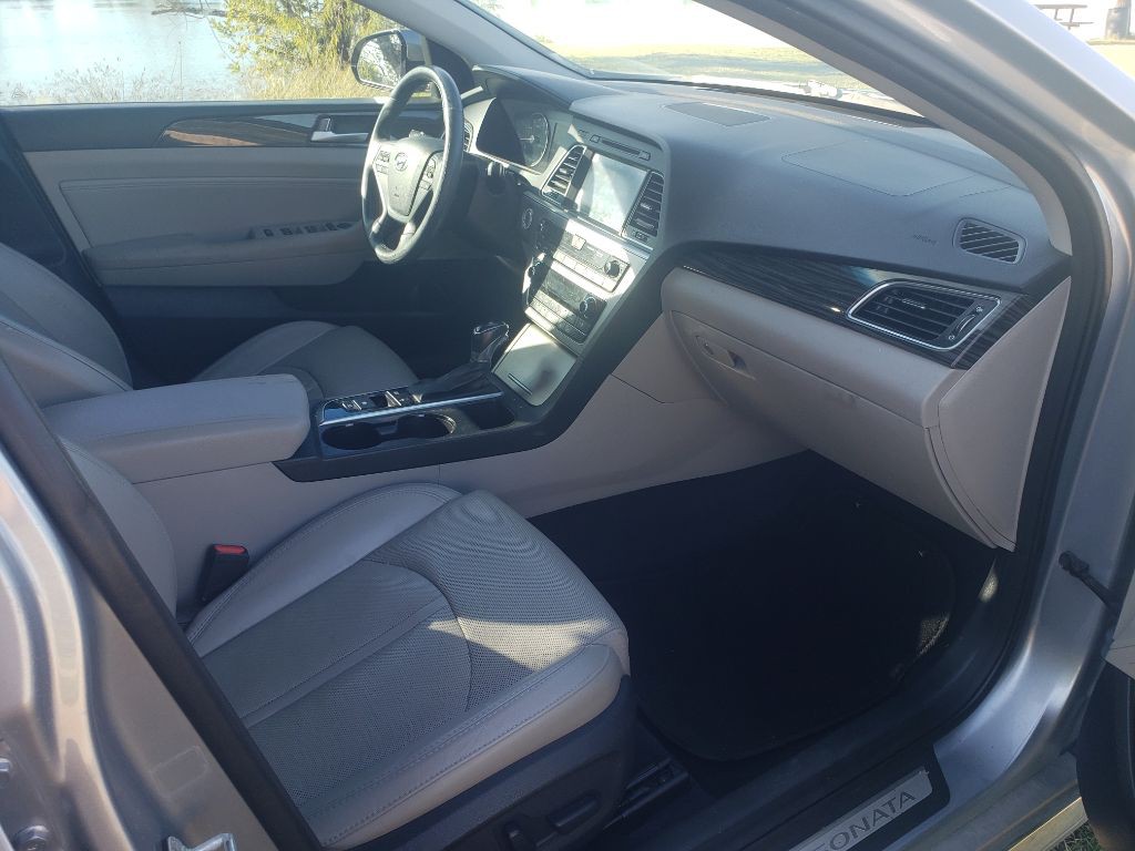 2015 Hyundai Sonata Image 8